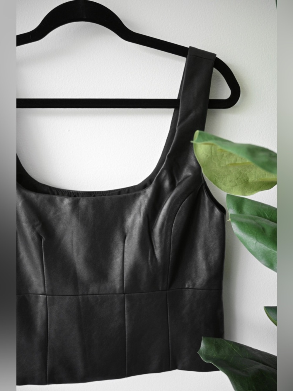 Lulu's Faux Leather Top, New with tags - Picture 5 of 9